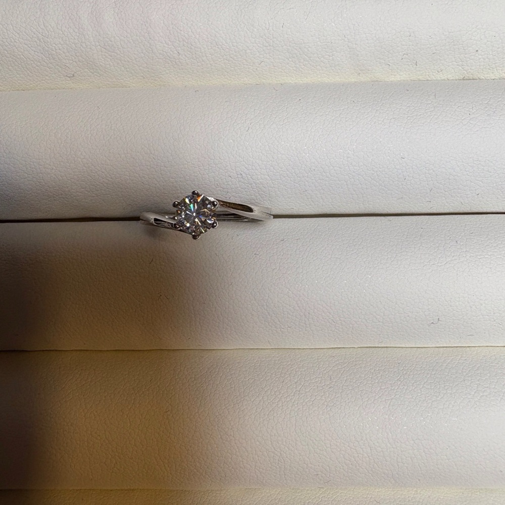 one carat Morrison night adjustables stamped 925 sterling silver